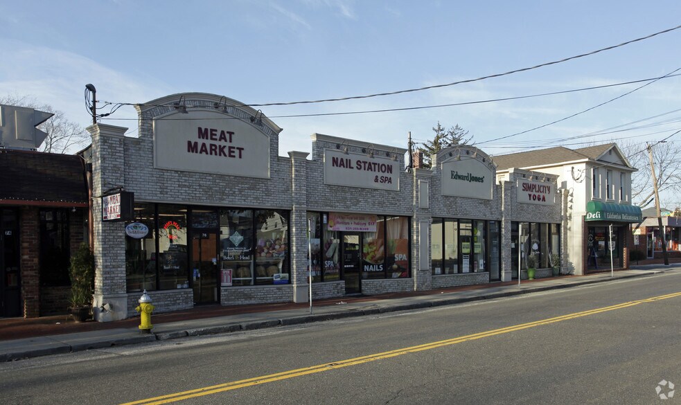 72-86 Main St, Kings Park, NY à louer - Photo principale – Image 1 sur 5