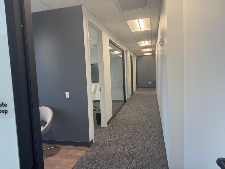 6649 Westwood Blvd, Orlando, FL à louer - Photo intérieure – Image 2 sur 32