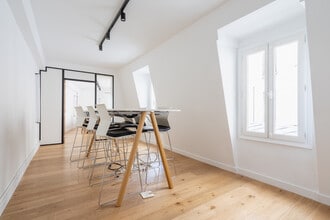 69 Boulevard De Magenta, Paris à louer Photo intérieure– Image 2 sur 8
