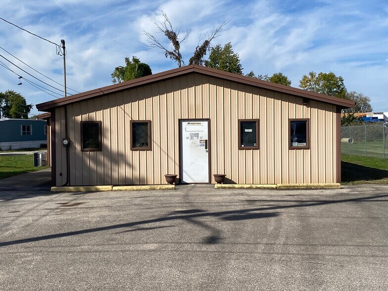 2000 N Willow Rd, Evansville, IN à vendre - Photo de l’immeuble – Image 2 sur 33