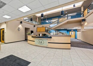W209N17500 Industrial Dr, Jackson, WI à vendre Photo intérieure– Image 2 sur 8