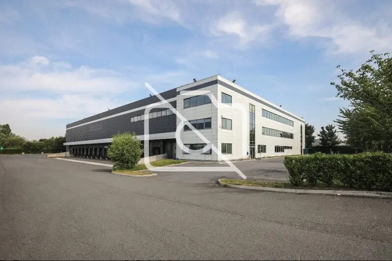 Industriel/Logistique dans Chilly-Mazarin à louer - Photo de l’immeuble – Image 2 sur 7