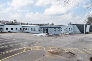 Plus de détails pour 33 W Bacon St, Plainville, MA - Industriel/Logistique à vendre