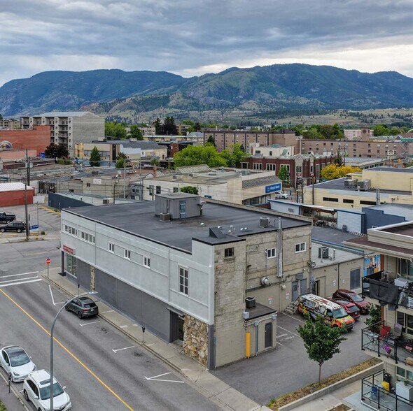65-85 E Nanaimo Av E, Penticton, BC à vendre - Photo de l’immeuble – Image 2 sur 9