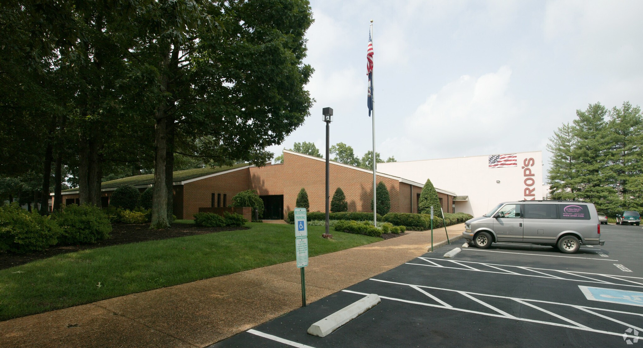 600 Southlake Blvd, Richmond, VA à louer Photo de l’immeuble– Image 1 sur 4