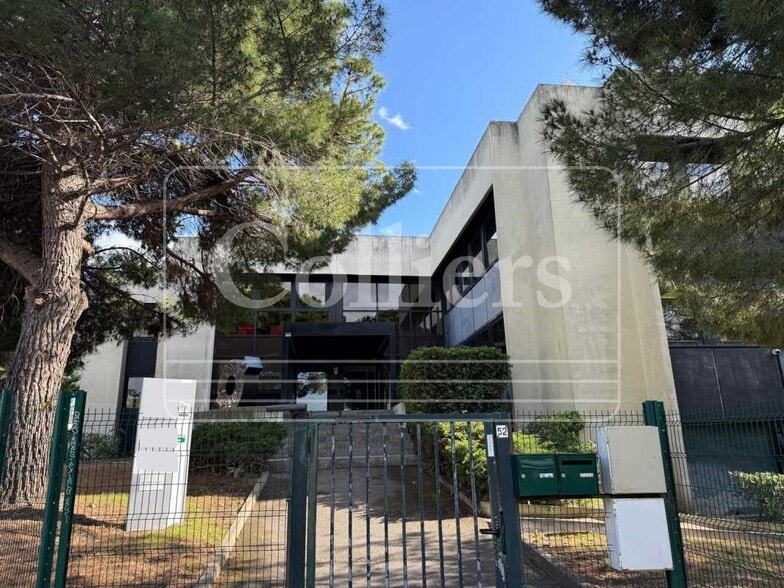 52 Avenue De Hambourg, Marseille à louer - Photo de l’immeuble – Image 2 sur 10