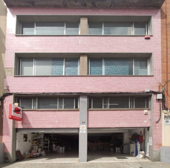 Cirera portefeuille de 2 biens à vendre sur LoopNet.fr - Photo de l’immeuble – Image 1 sur 21