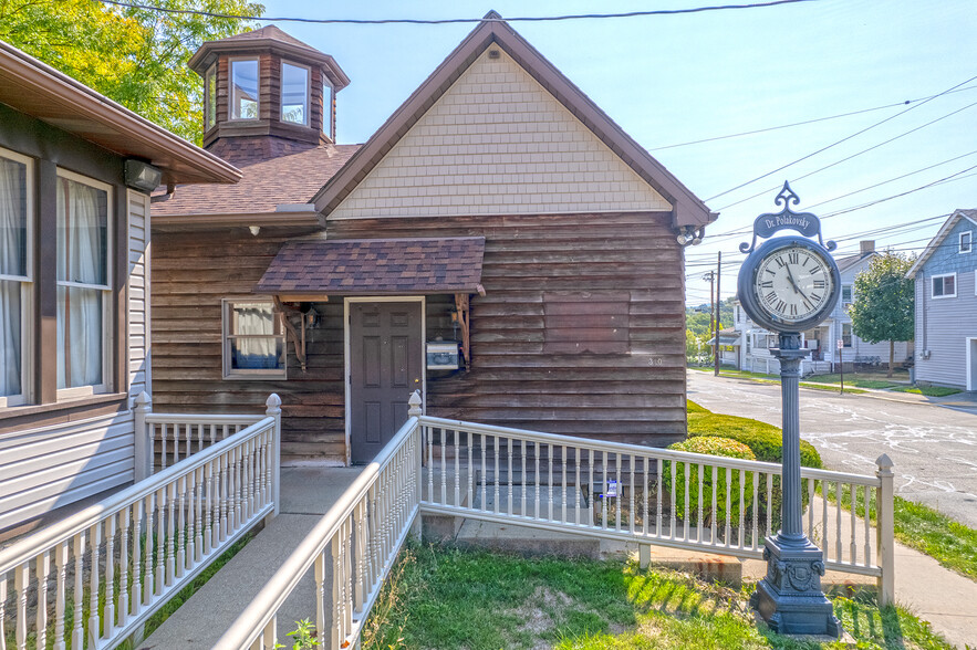 310 Mulberry St, Scottdale, PA à louer - Photo de l’immeuble – Image 2 sur 34