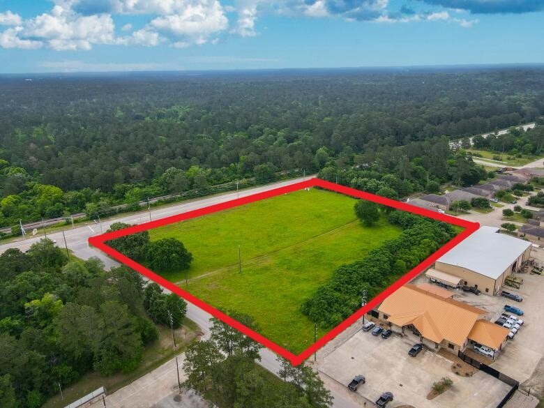 Fm 1774 rd, Magnolia, TX à vendre - Photo de l’immeuble – Image 2 sur 4