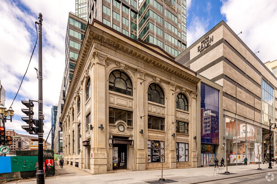 777 Rue Sainte-Catherine O, Montréal, QC à louer - Photo de l’immeuble – Image 2 sur 5