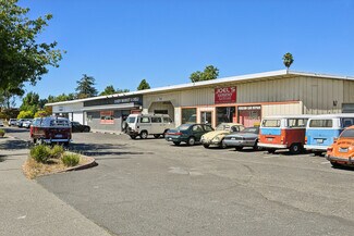 Plus de détails pour 7874-7890 Old Redwood Hwy, Cotati, CA - Logement à vendre