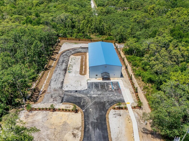 8037 Treiman Blvd, Webster, FL à vendre - Photo de l’immeuble – Image 3 sur 28