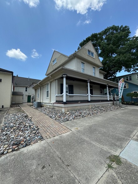 105 S 2nd St, Miamisburg, OH à vendre - Photo de l’immeuble – Image 2 sur 10