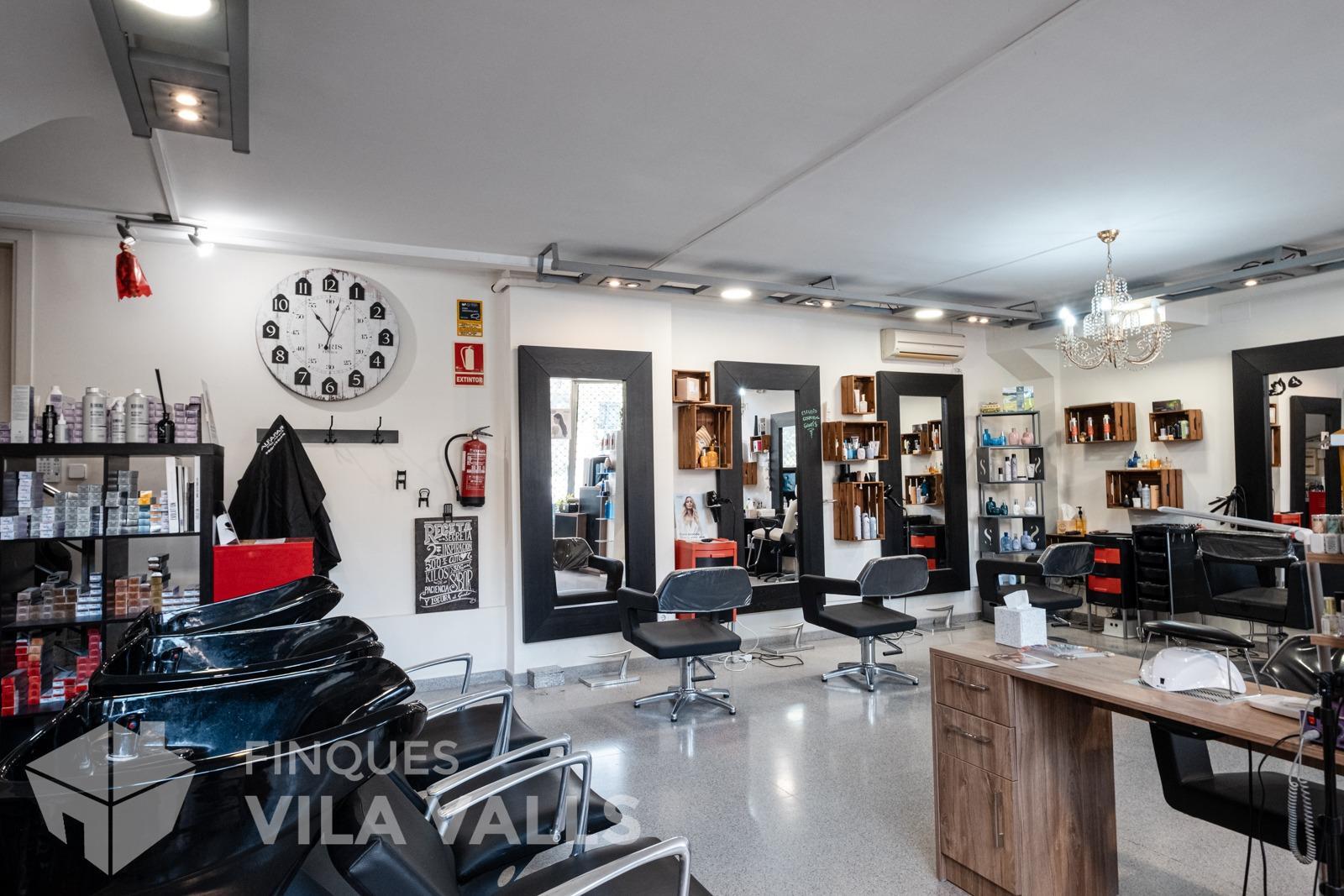 Local commercial dans Sant Feliu de Codines, Barcelona à louer Photo intérieure– Image 1 sur 6