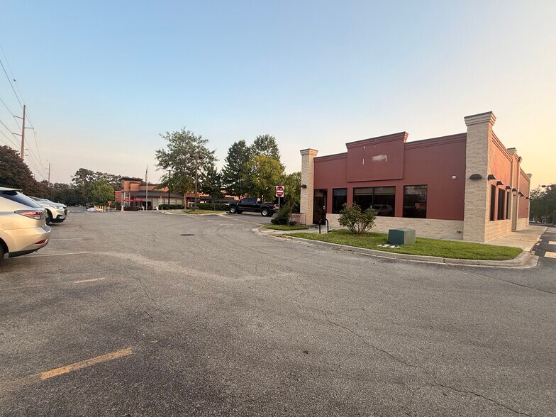 3451 Bannerman Rd, Tallahassee, FL à louer - Photo de l’immeuble – Image 3 sur 3