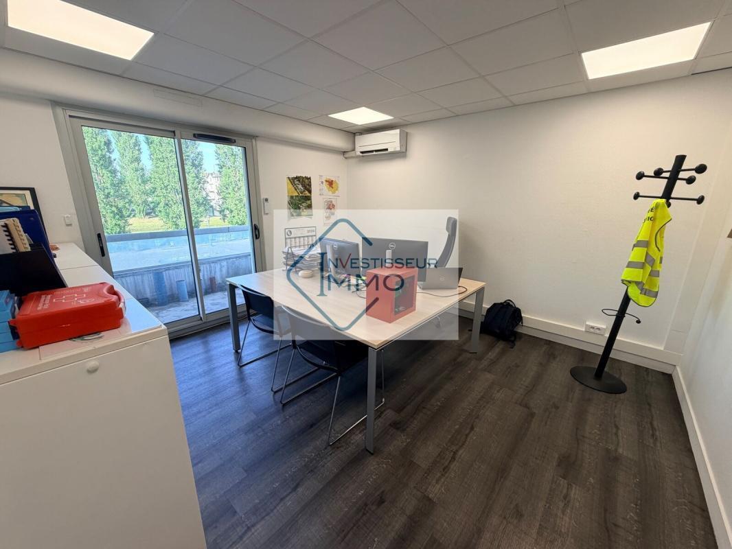Bureau dans Melun à vendre Photo intérieure– Image 1 sur 9