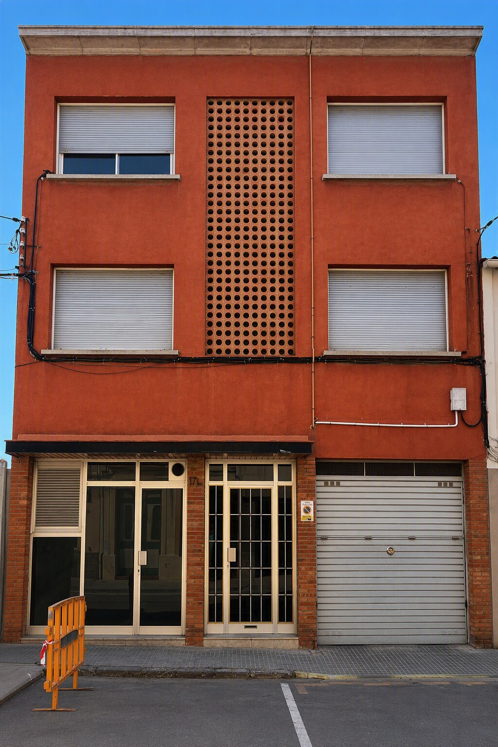 Immeuble residentiel dans Castellar del Vallès, Barcelona à vendre Photo de l’immeuble– Image 1 sur 5