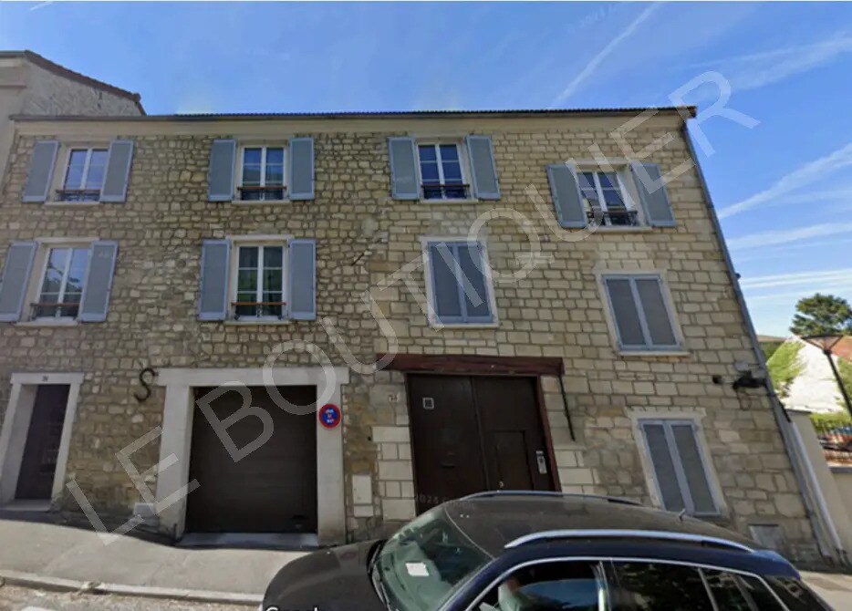 Local commercial dans SAINT-OUEN-L'AUMONE à vendre Photo de l’immeuble– Image 1 sur 4