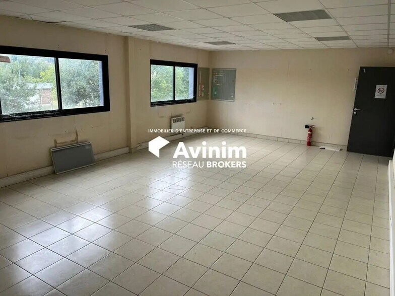 Industriel/Logistique dans Meaux à vendre - Photo intérieure – Image 3 sur 3
