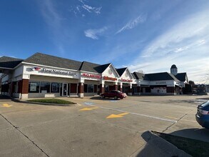 497-519 E Aurora Rd, Macedonia, OH à louer Photo de l’immeuble– Image 1 sur 1