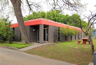 Plus de détails pour 207 Arden Grove St, San Antonio, TX - Bureau à louer