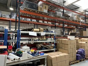 Local d’activités dans Argenteuil à louer Photo de l’immeuble– Image 1 sur 6