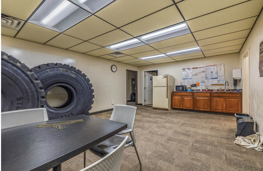 3939 S Transport St, Boise, ID à vendre - Photo intérieure – Image 3 sur 8