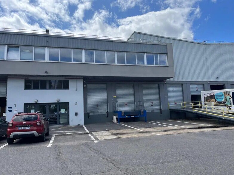 Industriel/Logistique dans Herblay-sur-Seine à louer - Photo de l’immeuble – Image 1 sur 5