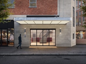 50 Eastcastle St, Londres à louer Photo de l’immeuble– Image 2 sur 6