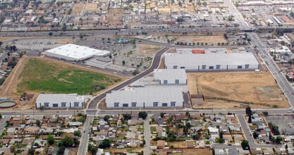 12075 Davis St, Moreno Valley, CA - Vue aérienne vue de carte - Image1