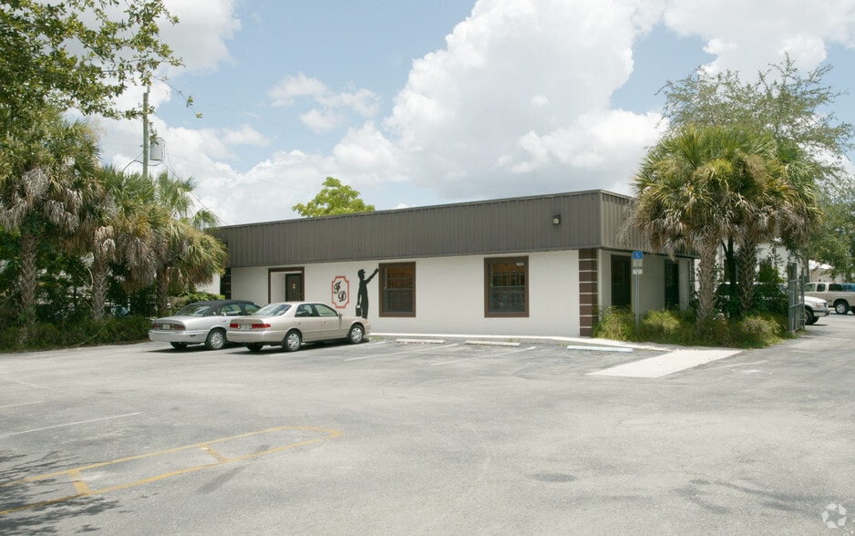 5900 Taylor Rd, Naples, FL à louer - Photo de l’immeuble – Image 2 sur 3