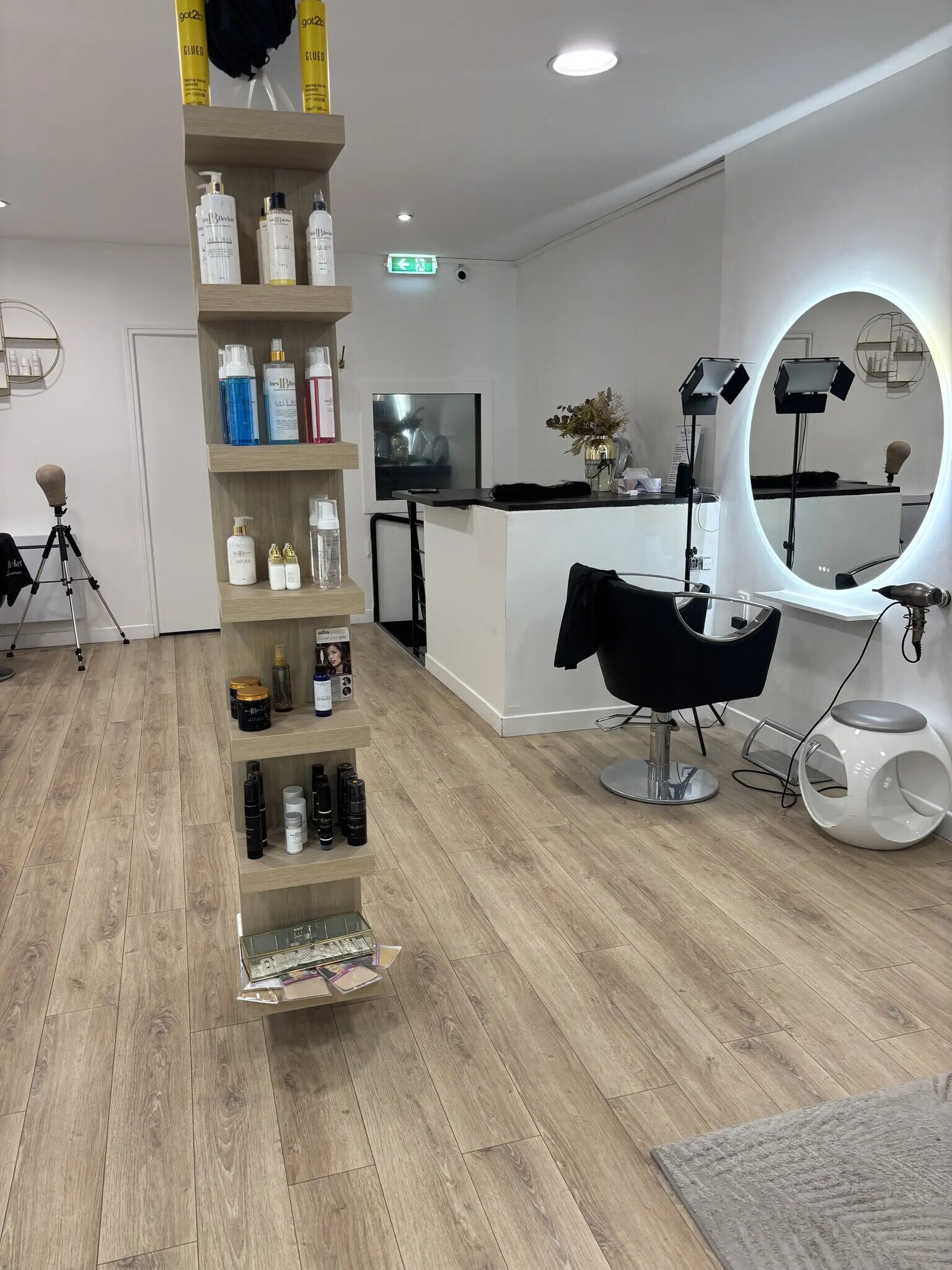 Local commercial dans Paris à louer Photo de l’immeuble– Image 1 sur 5