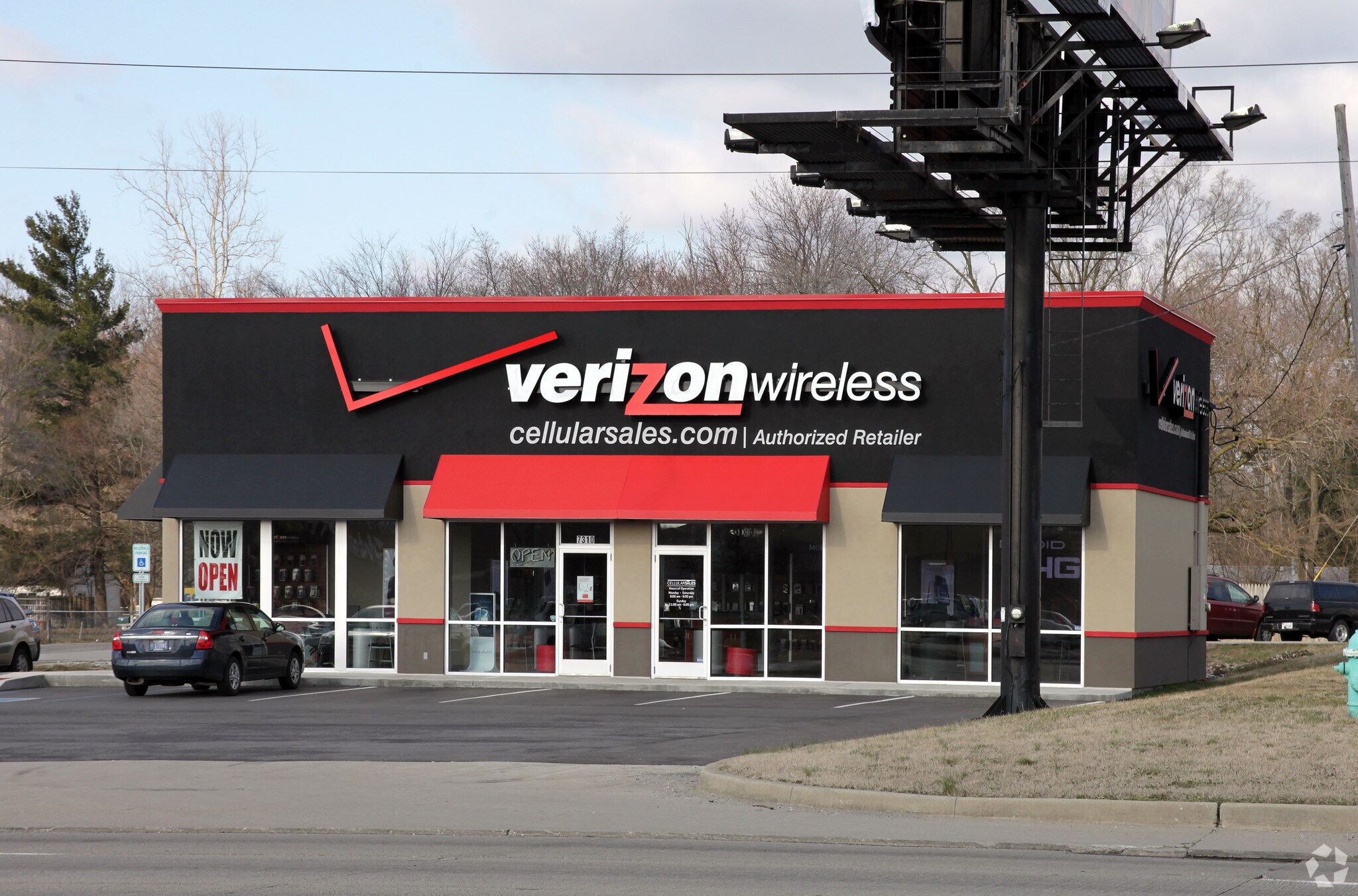 7310 N Keystone Ave, Indianapolis, IN à louer Photo principale– Image 1 sur 5