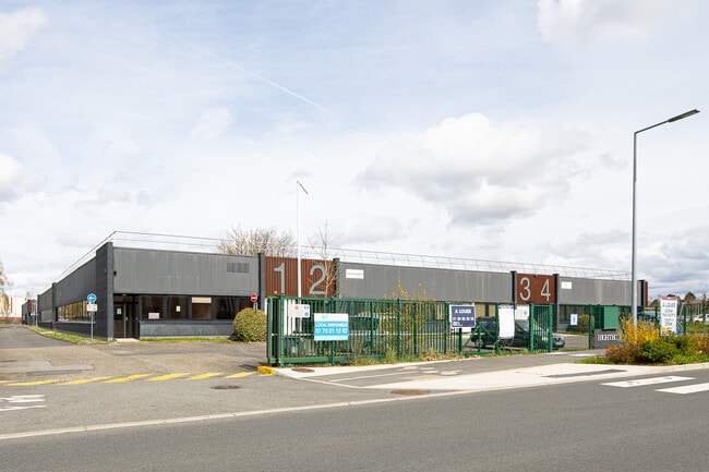 Plus de détails pour 9 Avenue Du Québec, Villebon-sur-Yvette - Local d'activités à louer