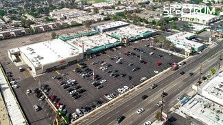 Plus de détails pour 13730-13790 Foothill Blvd, Sylmar, CA - Local commercial à louer