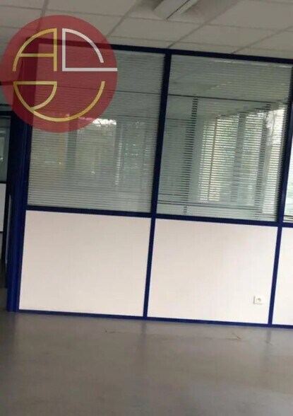 Bureau dans Colomiers à louer - Photo de l’immeuble – Image 2 sur 3