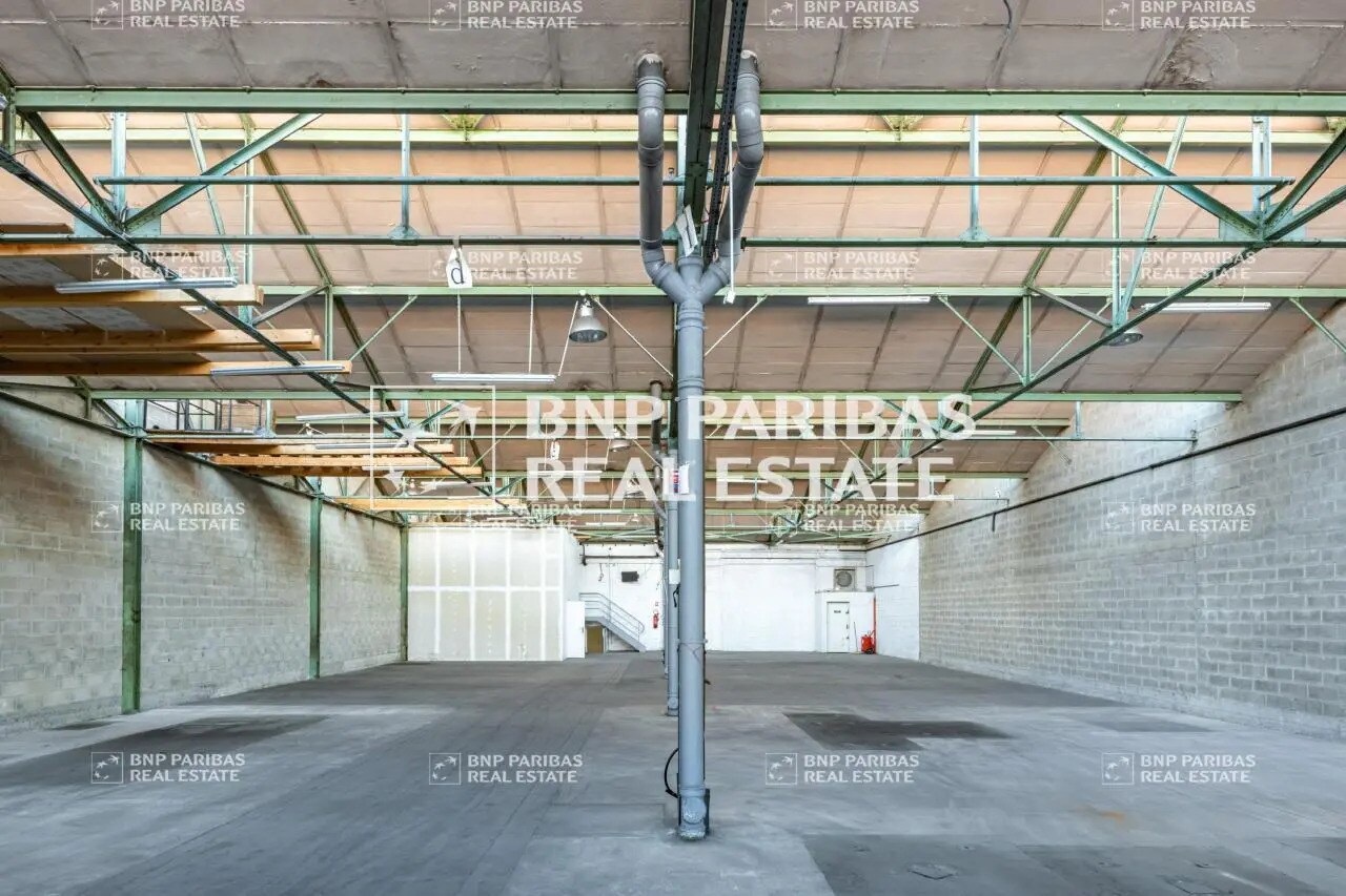 Bureau dans Pantin à louer Photo de l’immeuble– Image 1 sur 11