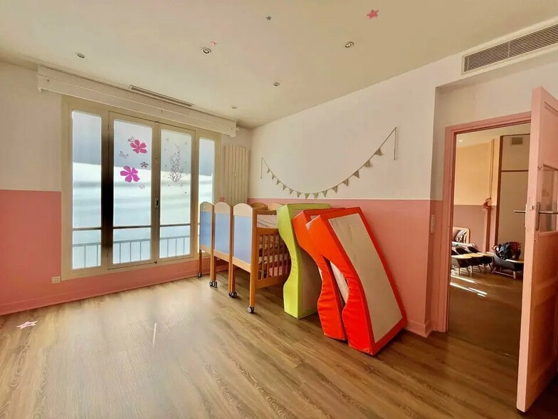 Bureau dans Nice à louer - Photo de l’immeuble – Image 3 sur 8