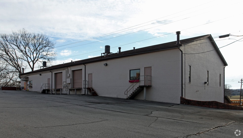 673 Wilmer Ave, Cincinnati, OH à louer - Photo de l’immeuble – Image 2 sur 2