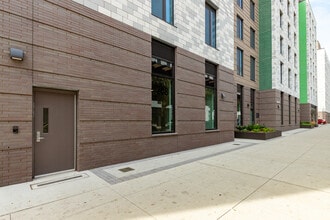 208 Livonia Ave, Brooklyn, NY à louer Photo intérieure– Image 2 sur 6