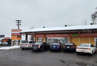 Plus de détails pour 1717 Bank St, Ottawa, ON - Local commercial à louer