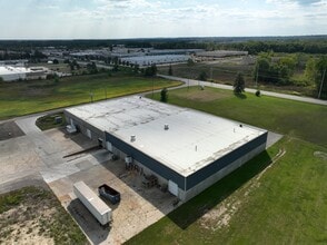 15211 Laethem Dr, Armada, MI à louer Photo intérieure– Image 2 sur 6