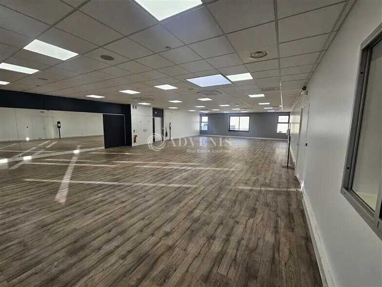 Bureau dans Champigny-sur-Marne à louer - Photo de l’immeuble – Image 1 sur 7