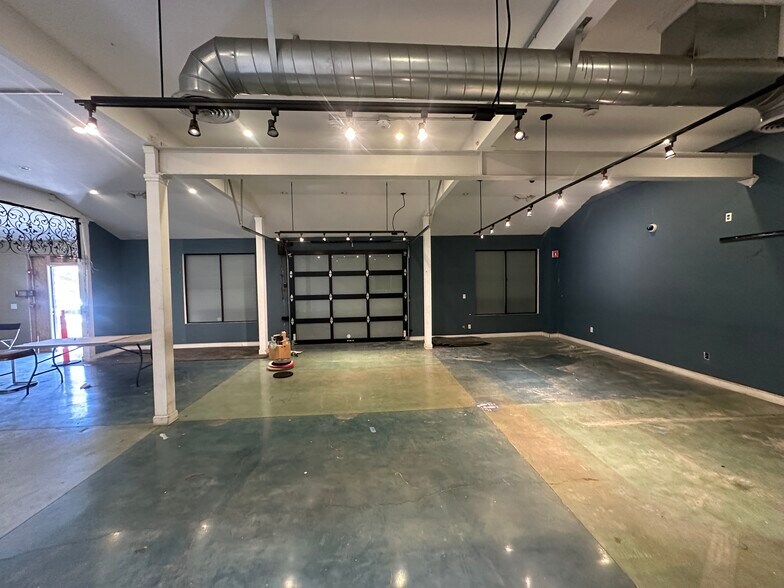 2464-2466 Fletcher Dr, Los Angeles, CA à louer - Photo de l’immeuble – Image 2 sur 15