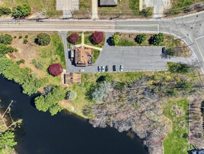 1496 Victory Hwy, Oakland, RI - Vue aérienne  vue de carte - Image1