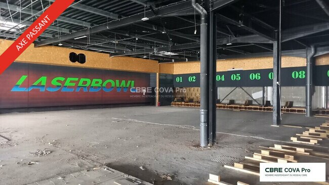 Plus de détails pour Local commercial à vendre