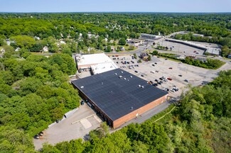 Plus de détails pour 220 E Ashland St, Brockton, MA - Local commercial à vendre