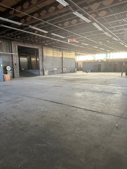 111 Paterson Plank Rd, Carlstadt, NJ à louer - Photo intérieure – Image 2 sur 4