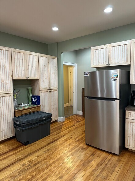 162-164 Glen St, Glens Falls, NY à vendre - Photo de l’immeuble – Image 3 sur 36