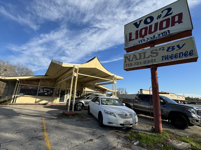 8631 Martin Luther King Jr Blvd, Houston, TX à vendre - Photo de l’immeuble – Image 3 sur 4